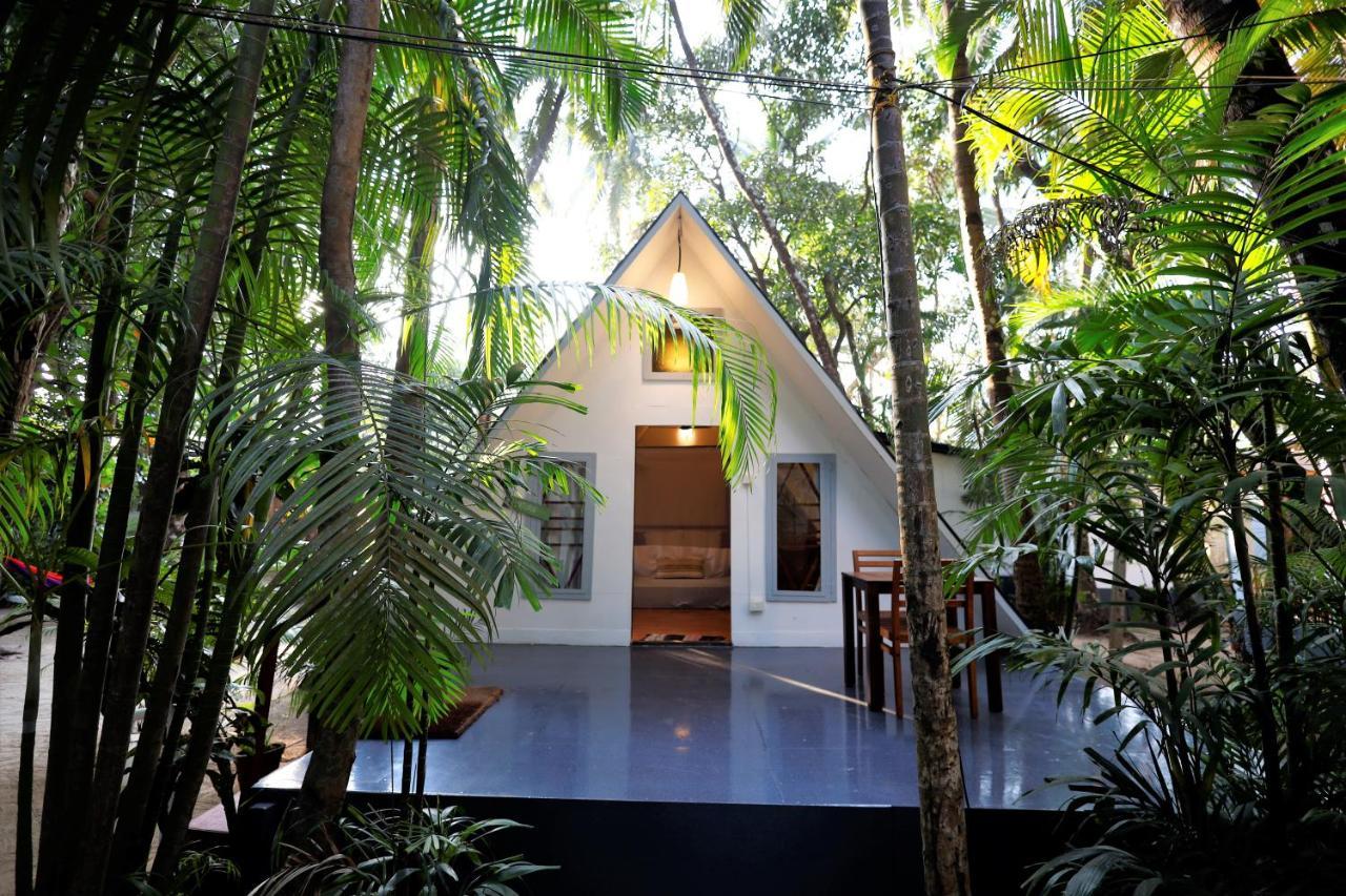 Temple Garden Seaside Cottages Palolem Exterior photo